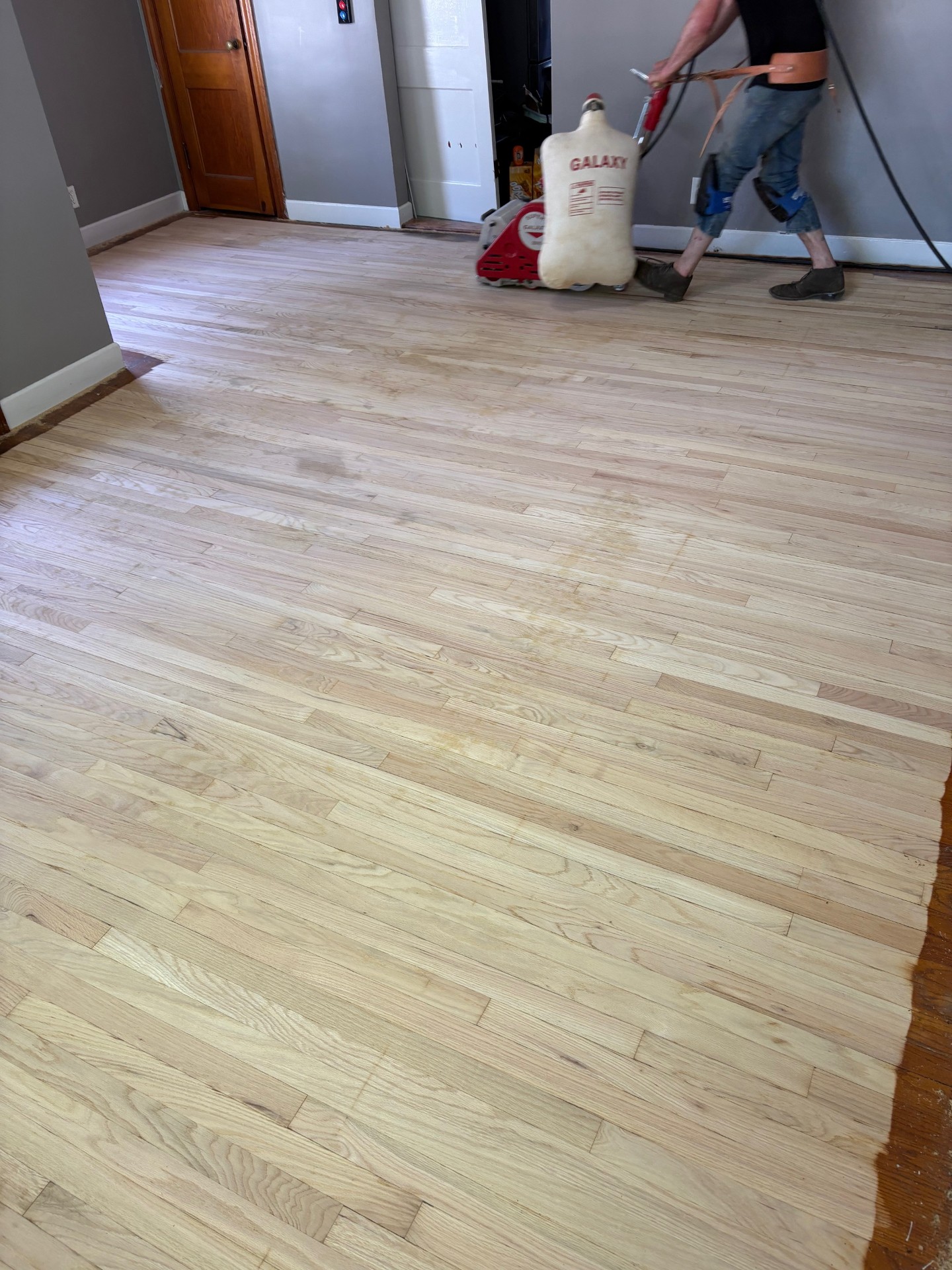 hardwood floor refinishing Perrysburg